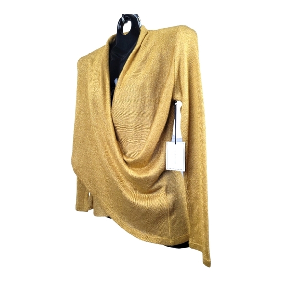 **NWT** 1. STATE Gold Shinmer‎ Cross Front Emblem Gold Long Sleeve Top - Picture 2 of 6
